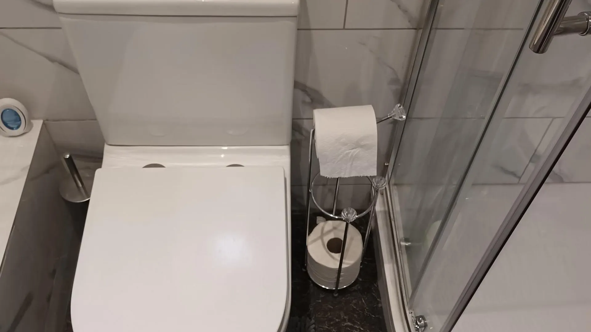 Le Hub - 1Br Apartment - Sleeps 2 - Wifi Leeds